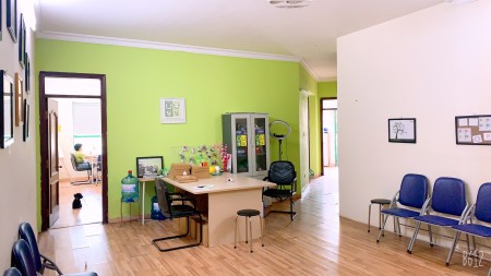 Cho thuê CCCC 17T1 Trung Hòa Nhân Chính 120m2, lh 0984376407