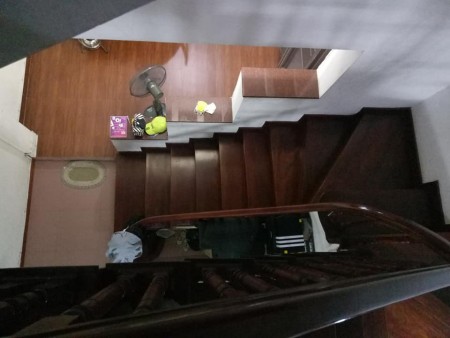 Đội Cấn 24m2x5 tầng, ba gác tận cửa, nhỉnh 2 tỷ
