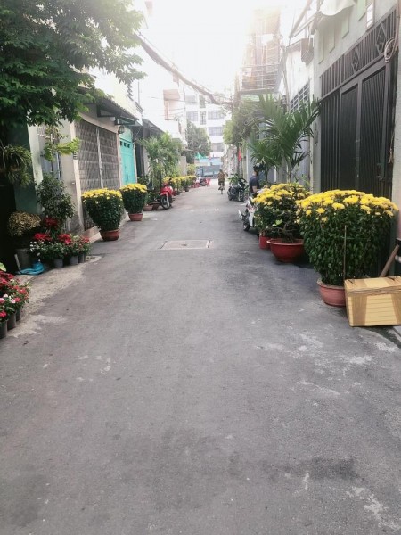 Bán nhà Nguyễn Hữu Tiến Hẻm 6m 3 tầng BTCT dt 57m2 giá 5.8 tỷ