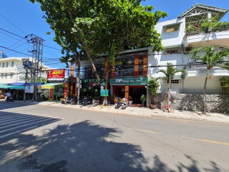 Bán nhà mặt tiền đường Lê Quý Đôn ngang 12m.