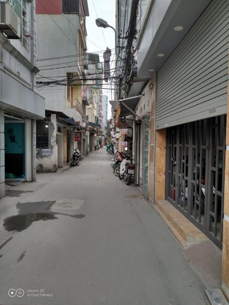 Siêu phẩm Ao Sen, gần ô tô, 200m2 sử dụng, chỉ 3,8 tỷ