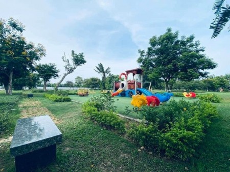 Bán căn shophouse căn góc kẹp 2 công viên, khu C royal park Huế siêu đẹp