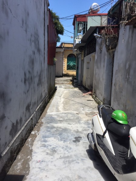 Bán gấp căn nhà đường Hoàng Quốc Việt Kiến An