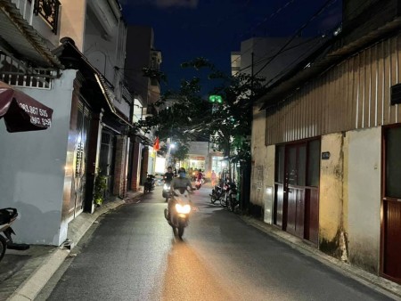 Bán nhà hxh, Tân Kỳ Tân Qúy, Tân Qúy, Tân Phú, 70 triệu/M2 ngang 4.5m xe hơi vô thẳng nhà