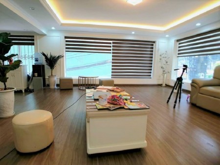 Phân lô, lô góc Kim Mã, Ba Đình. Vỉa hè, ô tô, KD. 110m2 5T MT9m 28tỷ