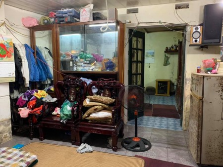 Bán đất Ngọc Thụy, Long Biên- mặt tiền 4,2m- ô tô 7 chỗ vào nhà