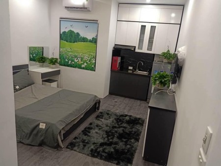 Cần Bán Nhà Riêng Đường Láng, Q.Đống Đa 60m2X5T 6.9 Tỷ, Gần Phố.