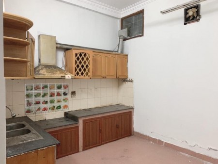 Bán nhà Trường Chinh, phân lô, ô tô đỗ cửa 2 mặt tiền hiếm có, 5 tầng