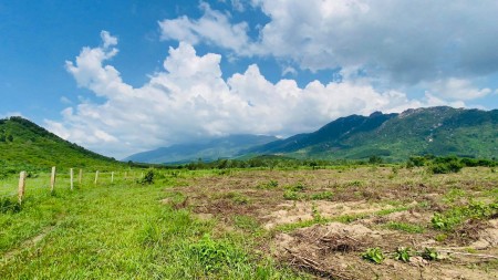 Bán đất làm trang trại gần đường nhựa xã Ninh Tân giá rẻ LH 0788.558.552