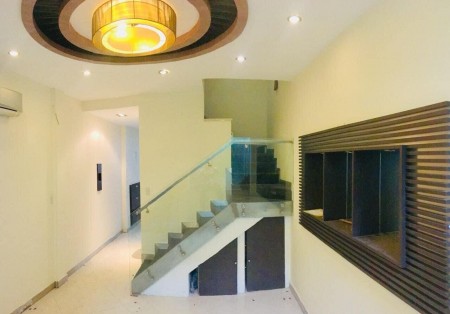 Bác sĩ Y Dược Bán gấp Nhà 260/3A Ngô Quyền, Phường 6, Quận 10, 44m2, 3 Tầng, giá 5 tỷ 9 MTG