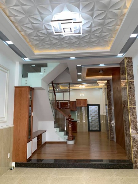 Bán Nhà Quận 7 đường Phạm Hữu Lầu, dt 100m2, giá 5,2 tỷ