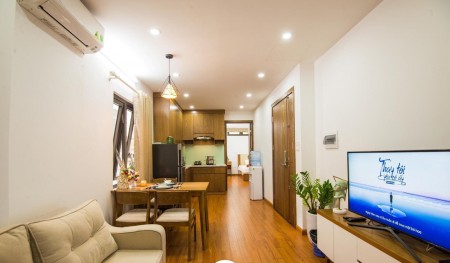 Bán nhà tặng nội thất 5 tầng, dt 38m2, giá nhỉnh 3 tỷ thương lượng