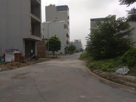 Bán nhà khu C Yên Nghĩa 3,75 tỷ, 50m2, nhà 4,5 tầng, khu phân lô, đường ô tô tránh