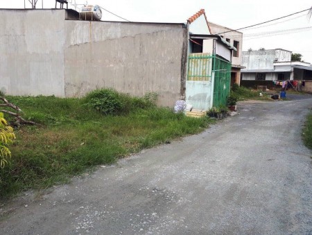 Cần tiền nên ra đi gấp lô đất Hóc Môn 133m2 giá 930 triệu