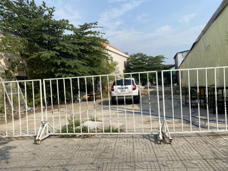Bán Đất Thổ Cư 100% - Mặt Tiền Đường 30/4 , Ngay Trung Tâm TP . Phú Quốc