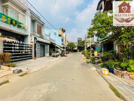 Bán nhà 1T1L KDC Bửu Long SHR giá 3,6 tỉ . Chính chủ
