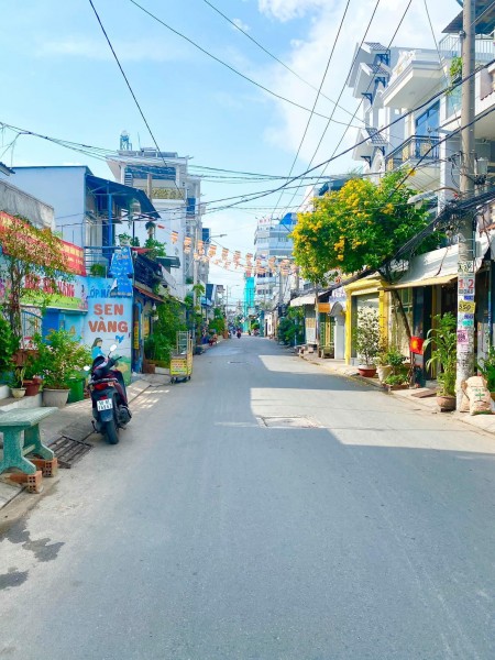 Cần bán gấp căn nhà 184/1A, Lê Đình Cẩn, phường Tân Tạo, Quận Bình Tân, HCM