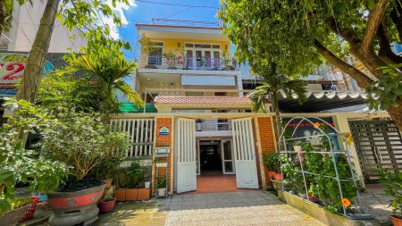 Bán Nhà 3 tầng mặt Tiền, Lý Tự Trọng, Tp Huế