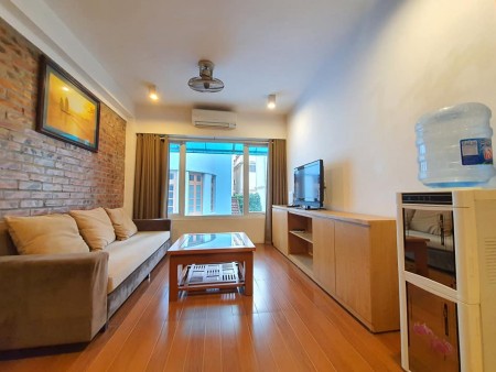 Siêu phẩm Tứ Liên nội thát đẹp 2 mặt thoáng, ngõ xe ba gác 50m, 4 tầng, giá 5.4 tỷ