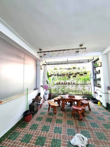 Đi đến slide 6