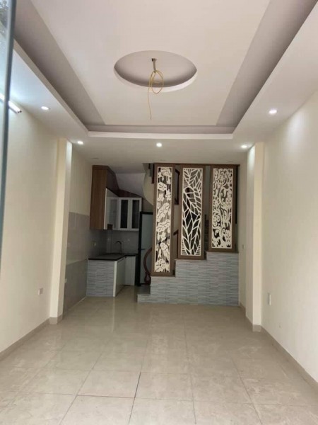Cực hiếm Mậu Lương view hồ, sân chơi, 5 tầng mới tinh nhỉnh 3 tỷ