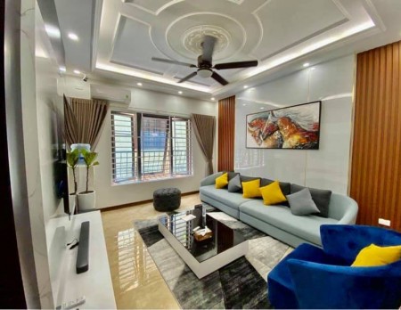 Nhà đẹp Phùng Chí Kiên, Cầu Giấy, Gara ô tô, 90m2, 12.5 tỷ