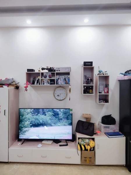 Chỉ 2.6 tỷ có luôn căn 5 tầng 40m2, 3 ngủ, mt 4m ngay UBND huyện Thanh Trì