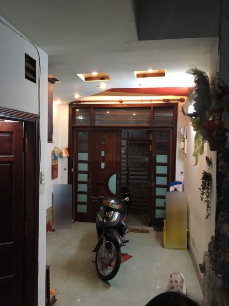 Bán nhà 3 tầng 3.1x11.5, 5PN Nguyễn Duy Dương Quận 10, giá 6ti4