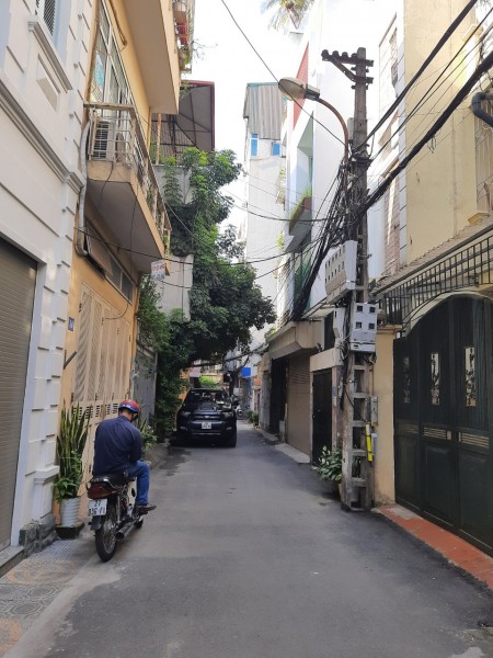 Cần Bán Nhà Chính Chủ Thái Hà 6,8 tỷ 50m 4 tầng oto vào nhà