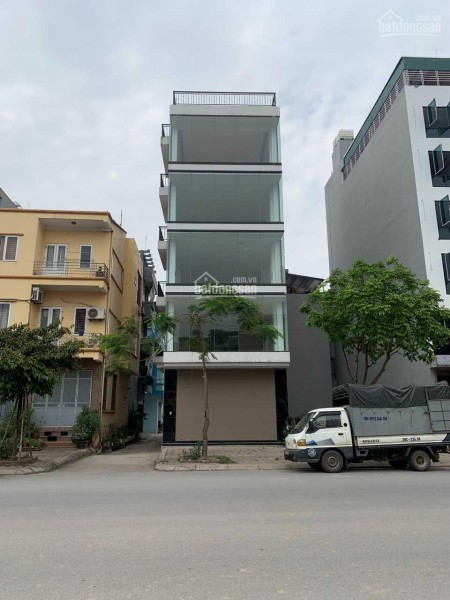 Cho thuê tòa nhà VP Trâu Quỳ -6 tầng Lô góc 88m2 Thành Trung, liên hệ 0982852808