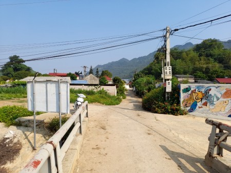 Đi đến slide 2