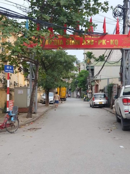 Tôi cần bán mảnh đất phân lô Tư Đình, Cổ Linh 110m2, đường ô tô tránh, giá chỉ 59 triệu/m2