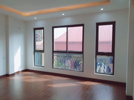 Bán CHCC TC 05 - 43 Ngụy Như Kon Tum giá 2.1 tỷ, 78m2, NT đầy đủ