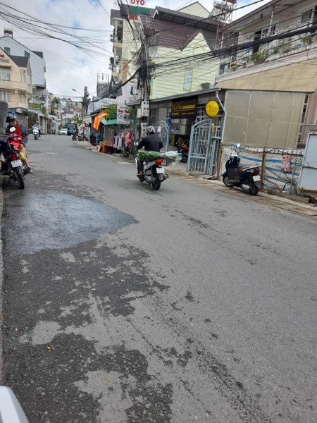 Bán gấp đất mặt tiền Đồng Tâm, phường 2 Đà Lạt, an ninh được đảm bảo