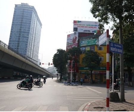 Đi đến slide 4
