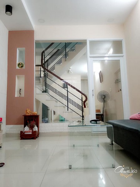 Bán nhà hẻm to 1/ Lê Tự Tài, 35m2(3.7x9.5), nở hậu, 2 tầng, giá rẻ 3.5 tỷ