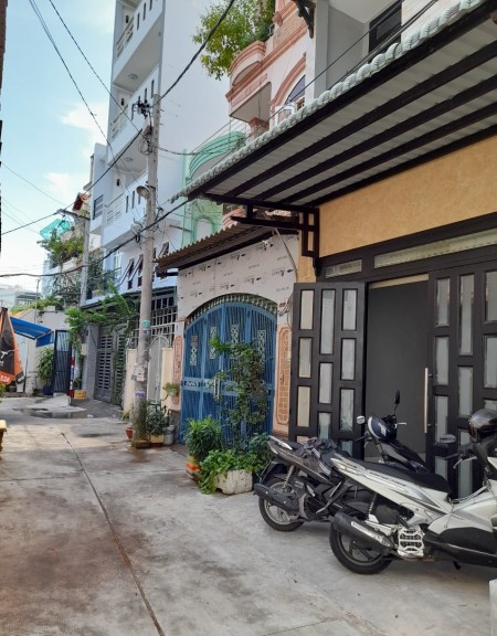 Kẹt tiền Covid bán nhà, chỉ 1 tỷ 92, Lý Thường Kiệt, 17m2, giáp Q 10