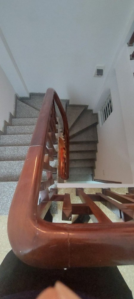 Bán nhà nguyên căn Thổ Quan, còn mới đẹp, vào ở ngay, dt 37m2, giá 3 tỷ chính chủ