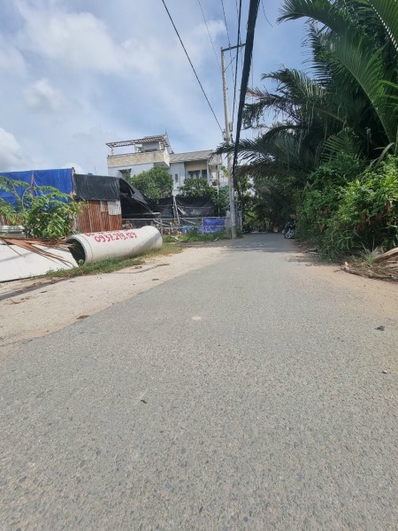 Bán 93 m2 đất hẻm xe hơi 2295 Huỳnh Tấn Phát,Nhà Bè giá 3,3 tỷ