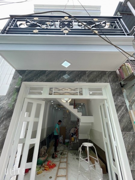 Bán nhà mới 100% hẻm 1942 Huỳnh Tấn Phát, Thị Trấn Nhà Bè giá mềm 2,245 tỷ