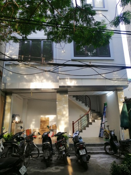 Chính chủ cho thuê nhà tại ngõ 147 Xuân Đỉnh, Bắc Từ Liêm DT 30m2x5 tầng Giá 30 tr/th LH 0976791048