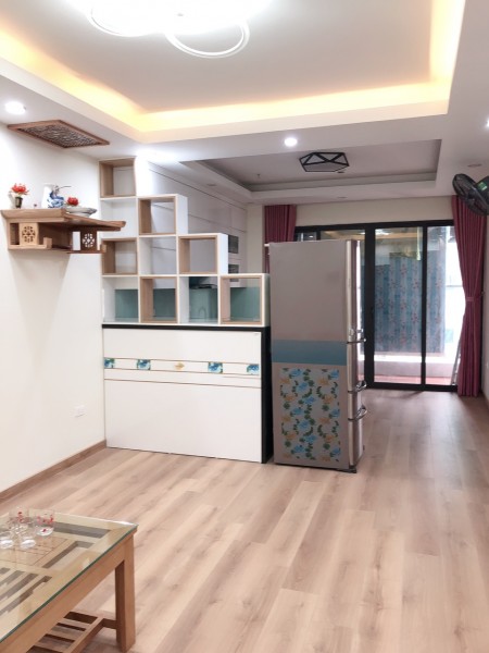 Cho thuê căn hộ CC Việt Đức Comlex 3PN 88m2 Gần Đủ Đồ. Giá: 12 triệu/tháng LH: 0344583847