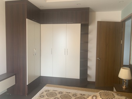 Cần bán gấp căn 2pn view công viên, sổ hồng lâu dài, giá ưu đãi