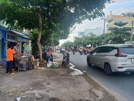 Bán gấp nhà mặt tiền Quốc lộ 13 Phường 26 Bình Thạnh, 273m2, giá 30 tỷ