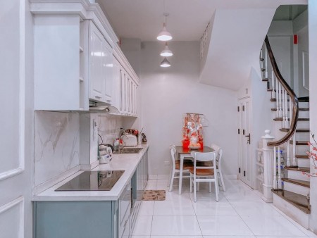 Bán nhà nguyên căn Đông Thiên, siêu phẩm mới lên, dt 25m2, giá 1.5 tỷ, miễn môi giới