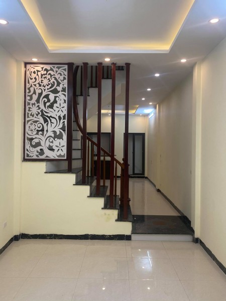 Bán nhà tại khu đô thị Đại Kim, Hoàng Mai, Hà Nội. Diện tích 45m2. giá 4,05 tỷ