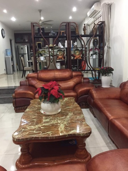 Nhà rộng, tiện mở Cty, Spa, cho thuê.. CMT8, giáp Quận 3. 9,1 tỷ