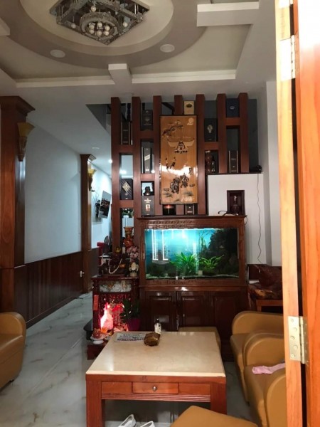 Lạc Long Quân Quận Tân Bình hẻm xe hơi 3 tấm sân thượng 50m2 giá 6.9 tỷ