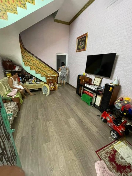 Bán Nhà Quận 7, 77 Đường 17, Lâm Văn Bền, dt 80m2, gía 7.3 tỷ