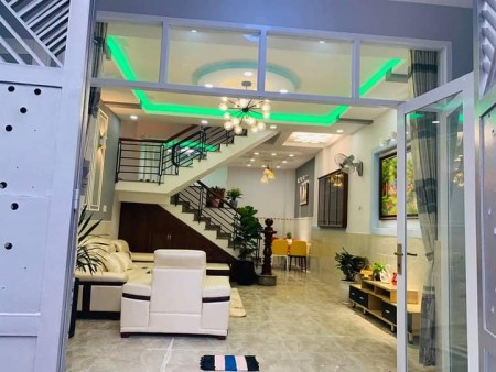 Xuất cảnh cần bán gấp nhà ở HXH đường Nguyễn Gia Trí, P25, Bình Thạnh, 3 tầng, dt 4m x 12m, giá tốt nhỉnh 5 tỷ